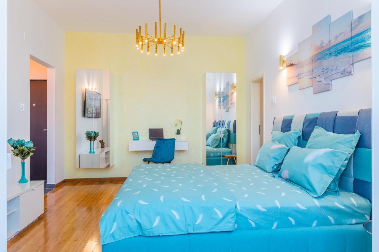 New Studio Carturesti - City Center Bucharest Luaran gambar