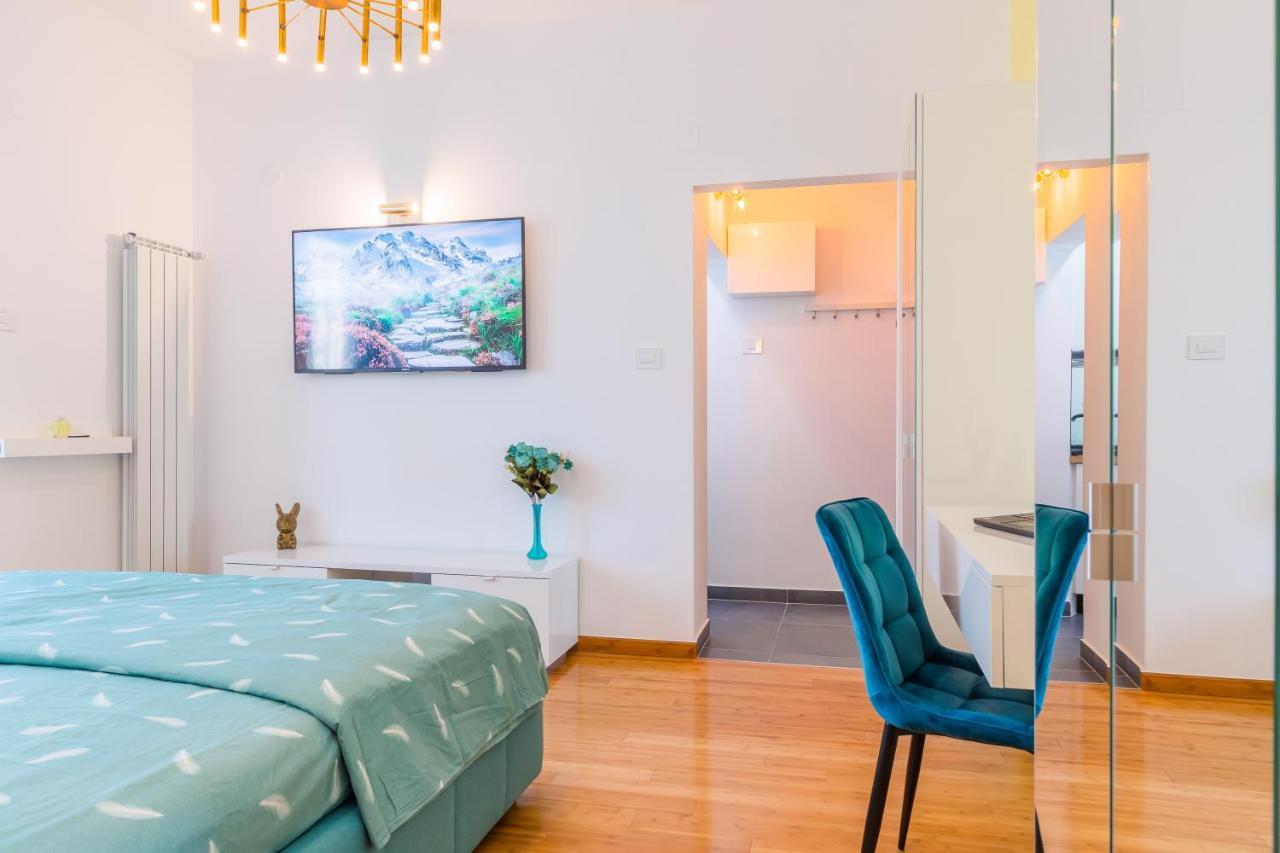New Studio Carturesti - City Center Bucharest Luaran gambar